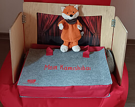 Banner Vorlesestunde mit dem Kamishibai-Erzähltheater